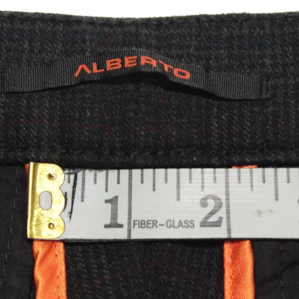 Alberto NWT Pleated Soft Check Chinos / Casual Pants Size 33 US Gray Polyester